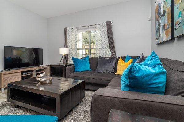 1562 Moon Valley Drive