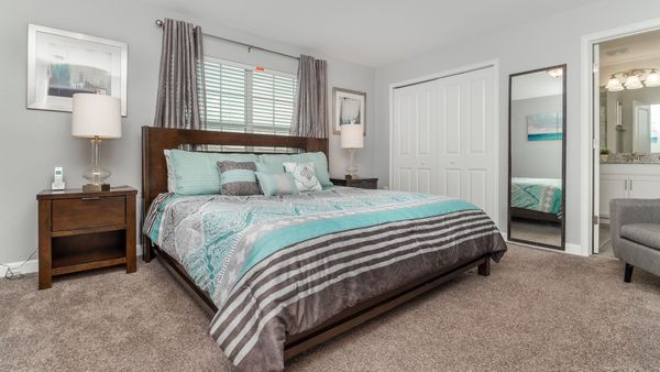 Master King Bedroom 4 Upstairs
Attrached Bathroom