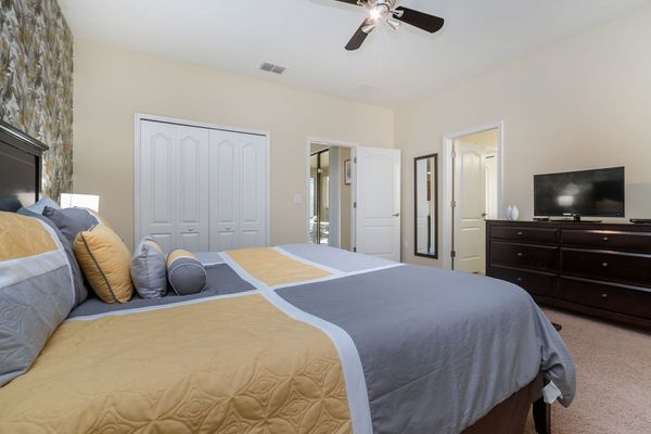 Master King Bedroom 1 (Angle)
32" Roku TV