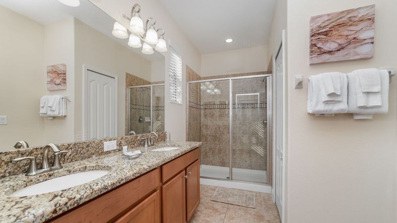 Master King Bathroom 1 (Shower)