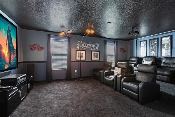 Theater Room
Projection System
Sound System
