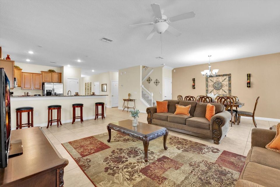 Living Room (Angle)