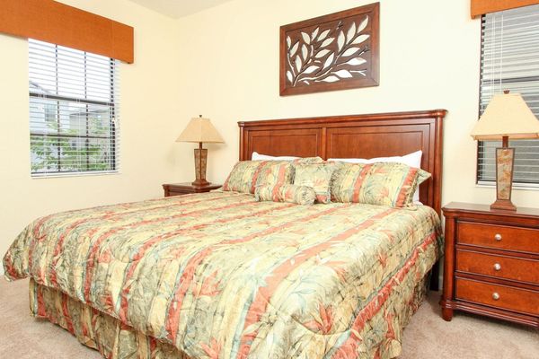 King Suite Bedroom 3 Downstairs
Attached Bathroom
Shower