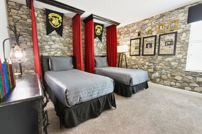 Two Twins Bedroom 7 Upstairs
Harry Potter