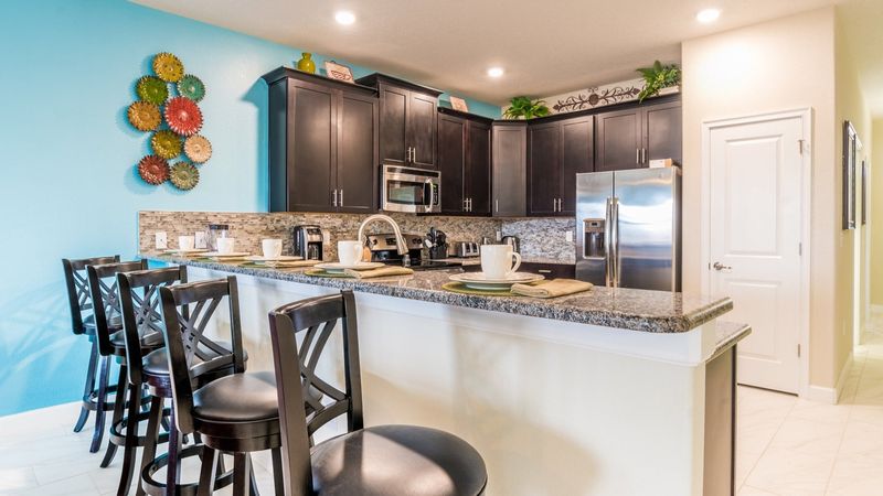 Kitchen (Angle)