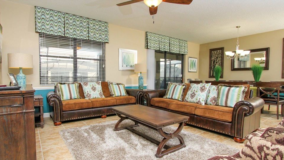 Living Room (Angle)