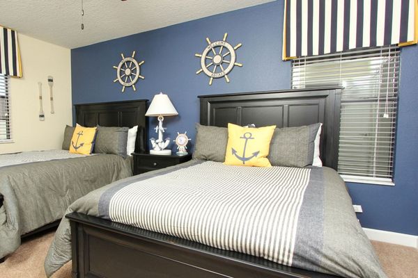 Two Doubles Bedroom 4 Upstairs
Shared Bathroom