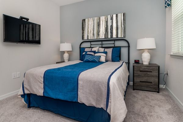 Queen Bedroom 3 Upstairs
43
 Smart TV