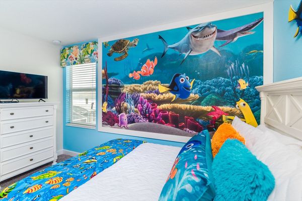 Two Doubles Bedroom 7 (Angle)
32" TV