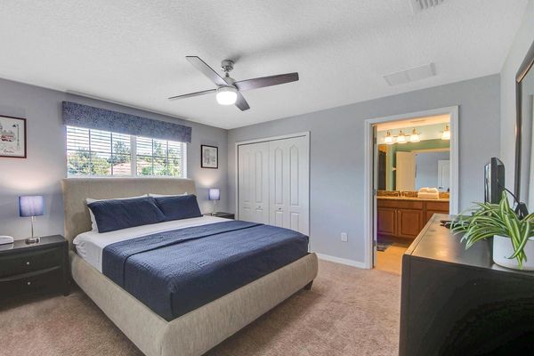 Master King Bedroom 4 Upstairs
Attached Bathroom