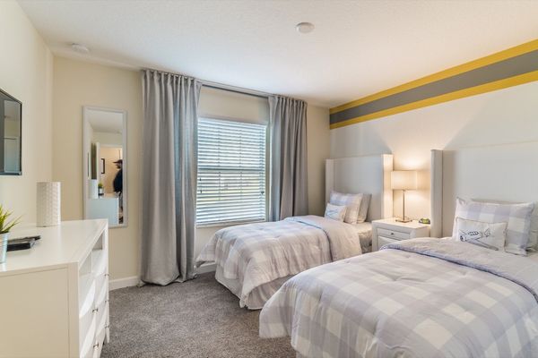 Two Twins Bedroom 2 Upstairs