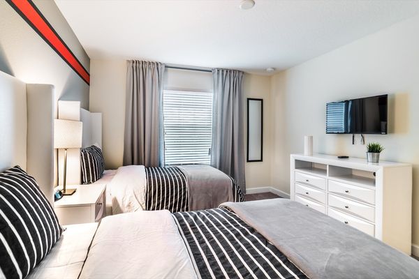 Two Twins Bedroom 3 
32" TV