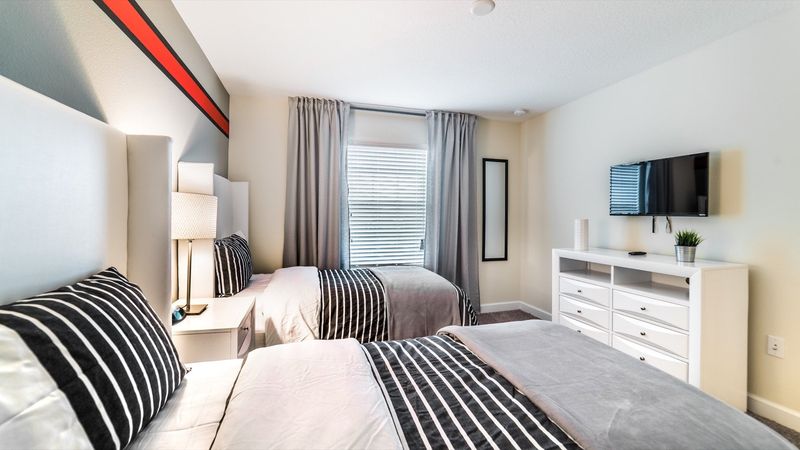 Two Twins Bedroom 3 
32" TV