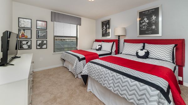 Double/Double Bedroom 3
Upstairs-Mickey
