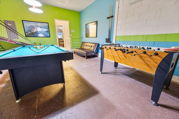 Game Room
Pool Table
Foosball
Basketball Hoops