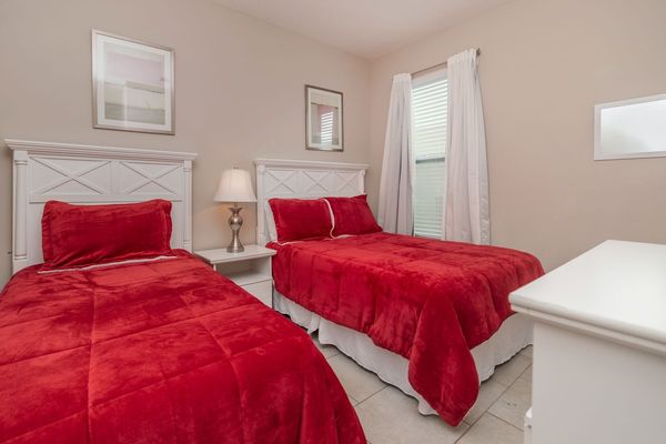 Twin Double Suite Bedroom 4