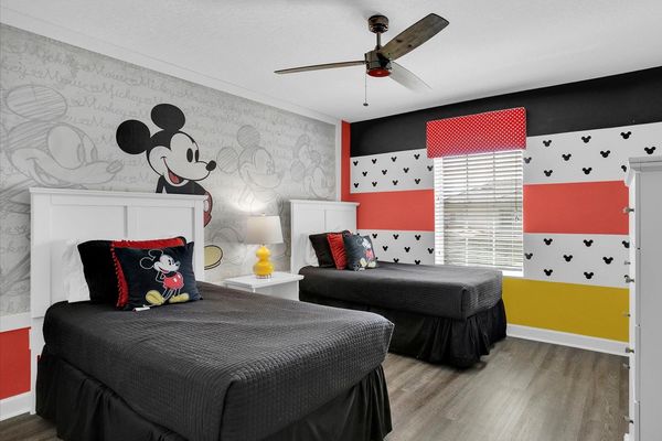 Two Twins Bedroom 2 Upstairs
Mickey Theme