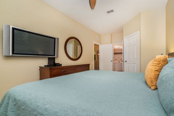 Master King Bedroom 1 (Angle)
43" Roku TV