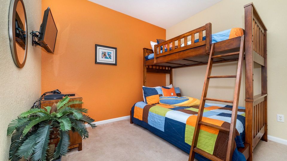 Twin/Double Bunk Bedroom 3