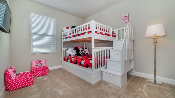 Minnie & Mickey 
Double/Double Bunk Bedroom 7
Upstairs