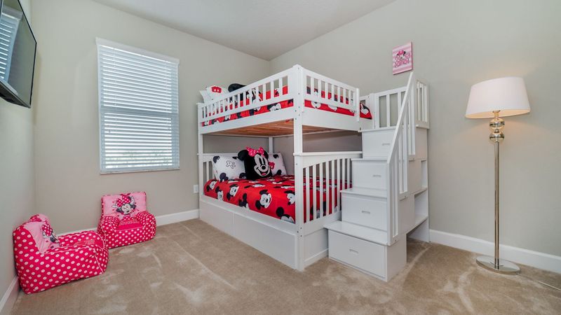 Minnie & Mickey 
Double/Double Bunk Bedroom 7
Upstairs
