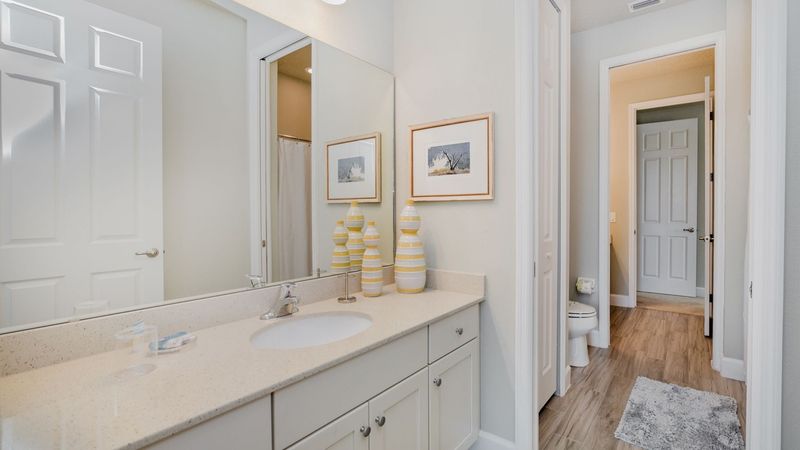 Jack N Jill Bathroom 3