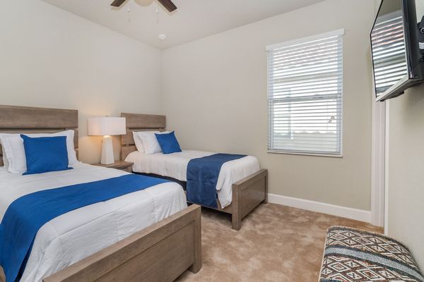 Two Twins Suite Bedroom 9 Upstairs
Attached Bathroom
32" TV