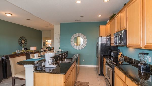 Kitchen (Angle)