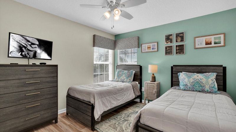 Two Twins Bedroom 4 Upstairs
32" TV