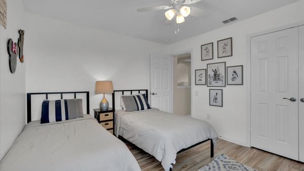Two Twins Bedroom 3 Upstairs
43" Roku TV