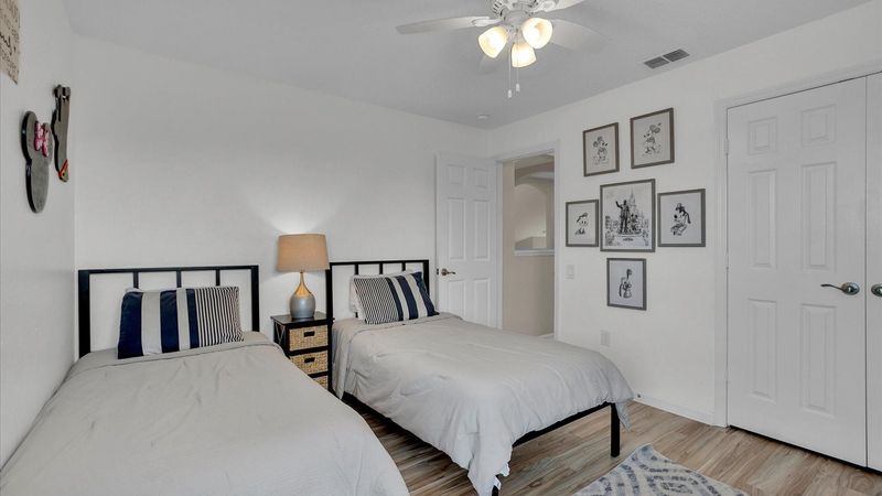 Two Twins Bedroom 3 Upstairs
43" Roku TV
