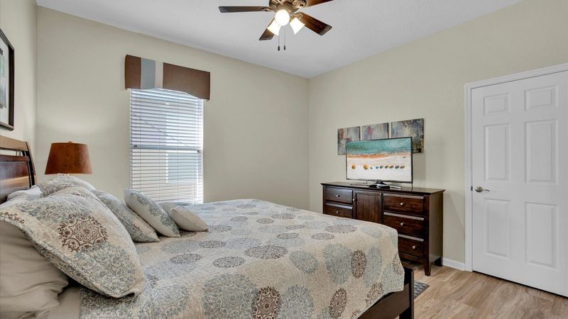 King Suite Bedroom 2 (Angle)
43" Smart TV
