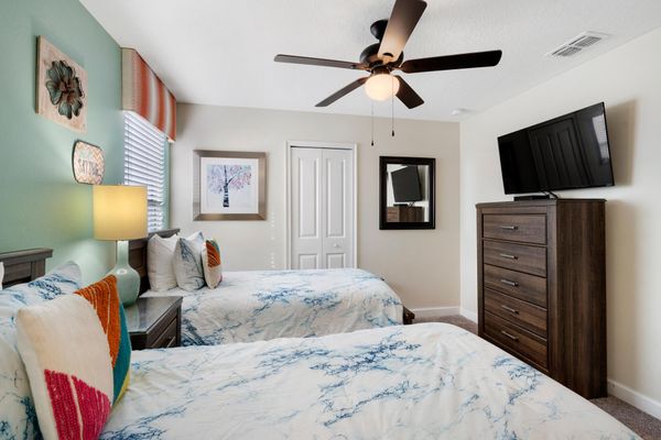 Two Twins Bedroom 4 Upstairs
42" TV