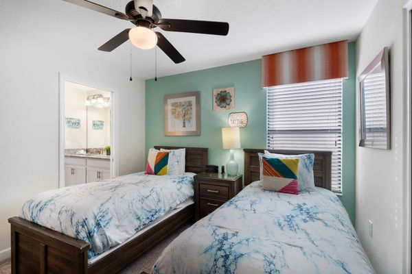 Two Twins Bedroom 4 Upstairs