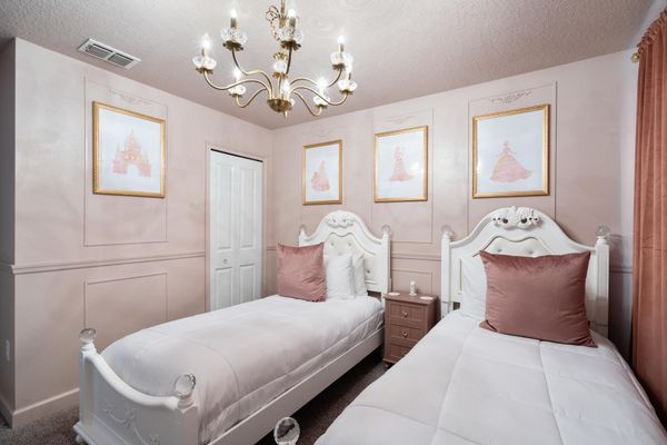 Two Twins Bedroom 5 Upstairs