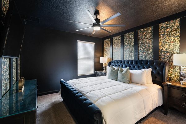 King Suite Bedroom 6 Upstairs
Attached Bathroom
50" TV