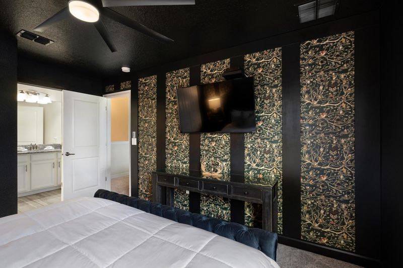 King Suite Bedroom 6 Upstairs
Attached Bathroom
50" TV