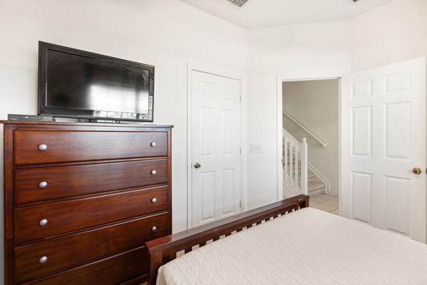 Queen Bedroom 3 32" TV