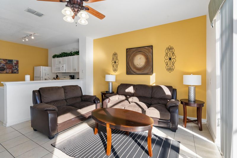 Living Room / Kitchen