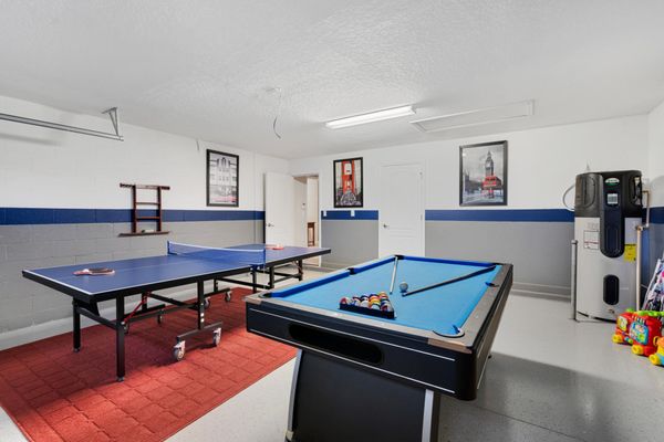 Game Room Pool & Ping Pong Table