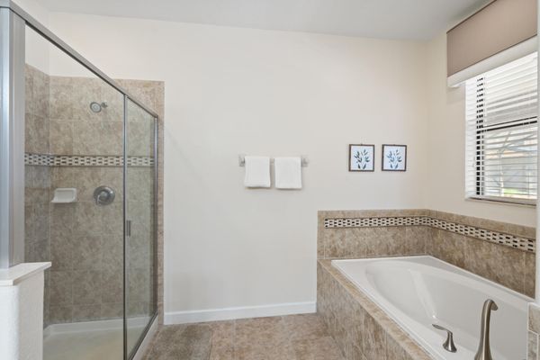 Bathroom 2 Downstairs 
Tub/Shower