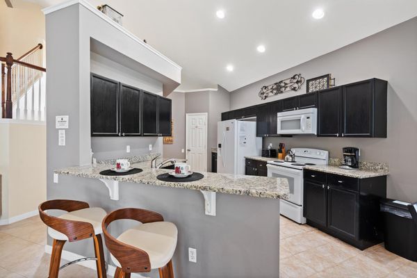 Kitchen Breakfast Counter