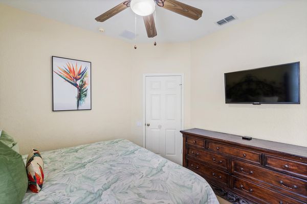 King Suite Bedroom 2, Attached Bathroom, 40" TV