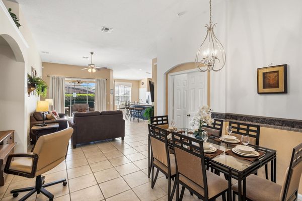 Dining / Liivng Room