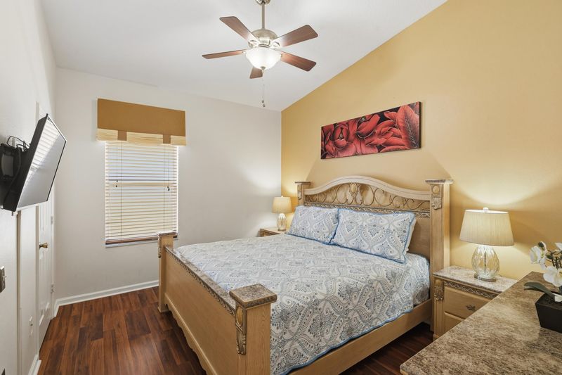 King Suite Bedroom 2, Attached Bathroom, 40" Smart TV