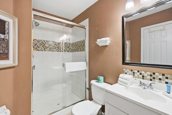 King Suite Bathroom 2 Shower