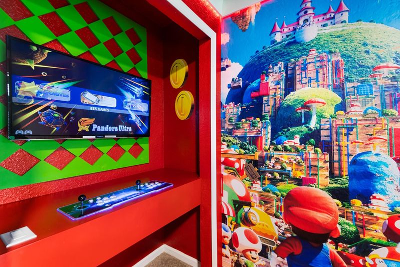 Twin/Twin Bunk + Double Bedroom 5 Upstairs 39" TV + Game Console Mario Bros Theme