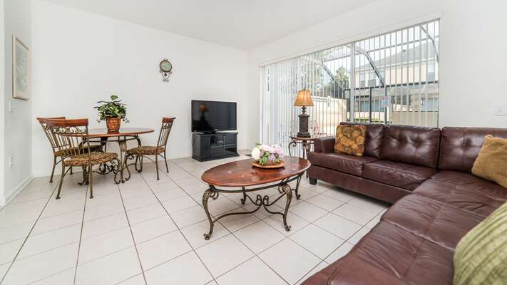 7652 Otterspool Street