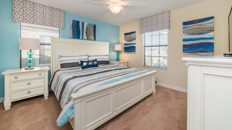 King Bedroom 4 Upstairs 32" Smart TV