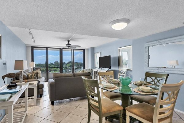 Dining / Living Room